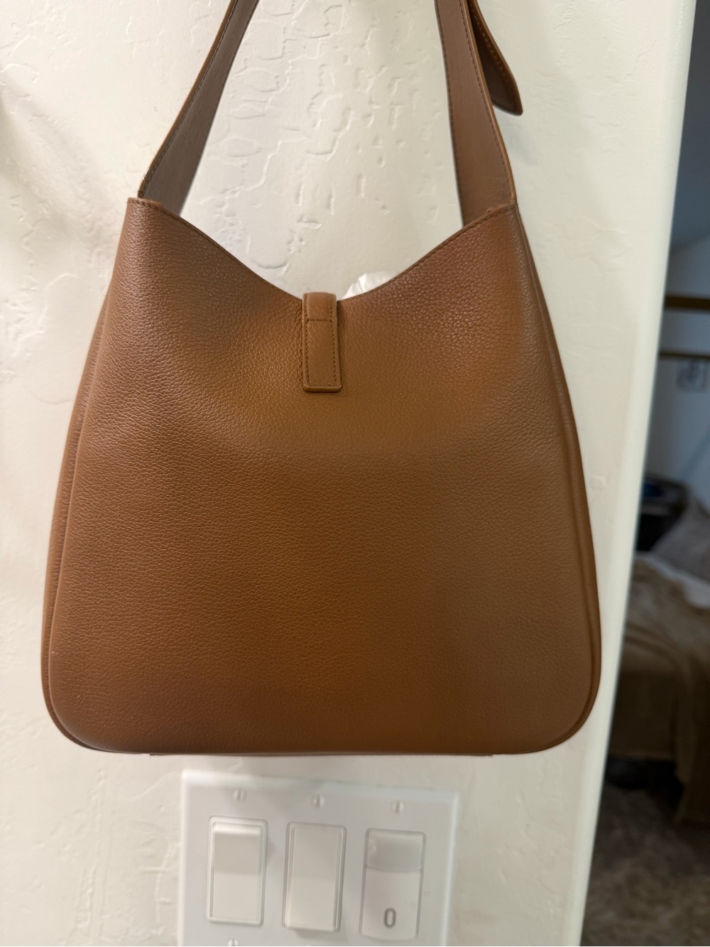 SOLD Saint Laurent hobo Supple shoulder bag - Picture 9 of 14